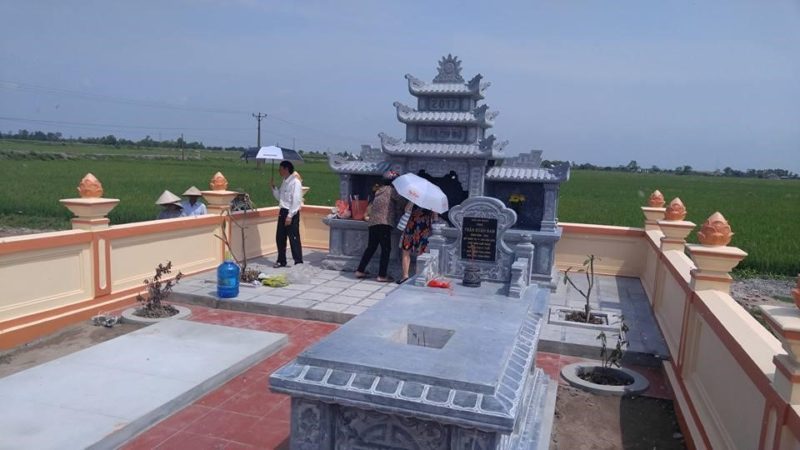 mẫu lăng mộ đá đẹp