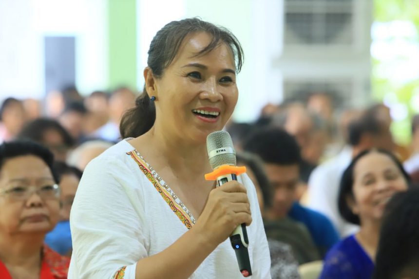 Ai cũng hào hứng đặt câu hỏi, nhờ bác sĩ tư vấn để bảo vệ sức khoẻ bản thân được tốt hơn