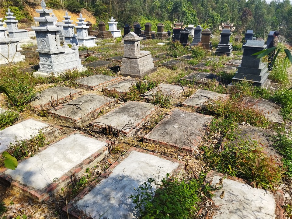 Đất nghĩa trang được quy định về quản lý như thế nào?
